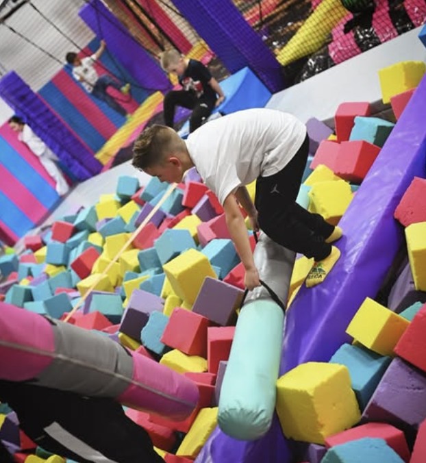 Trampoline park Sreća